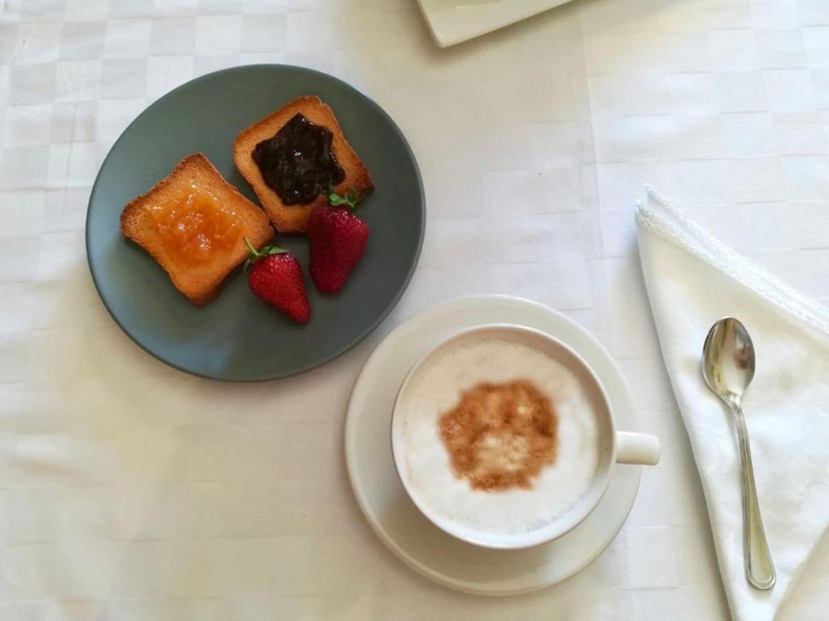 A Casa Di Tati Bed & Breakfast ชิวิตาโนวา มาร์เค ภายนอก รูปภาพ